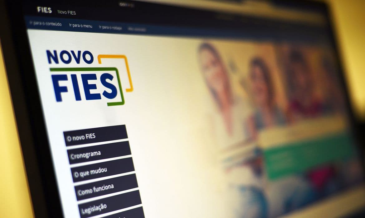 BOA NOTÍCIA NA EDUCAÇÃO: Começam hoje as inscrições para o Fies 2021
