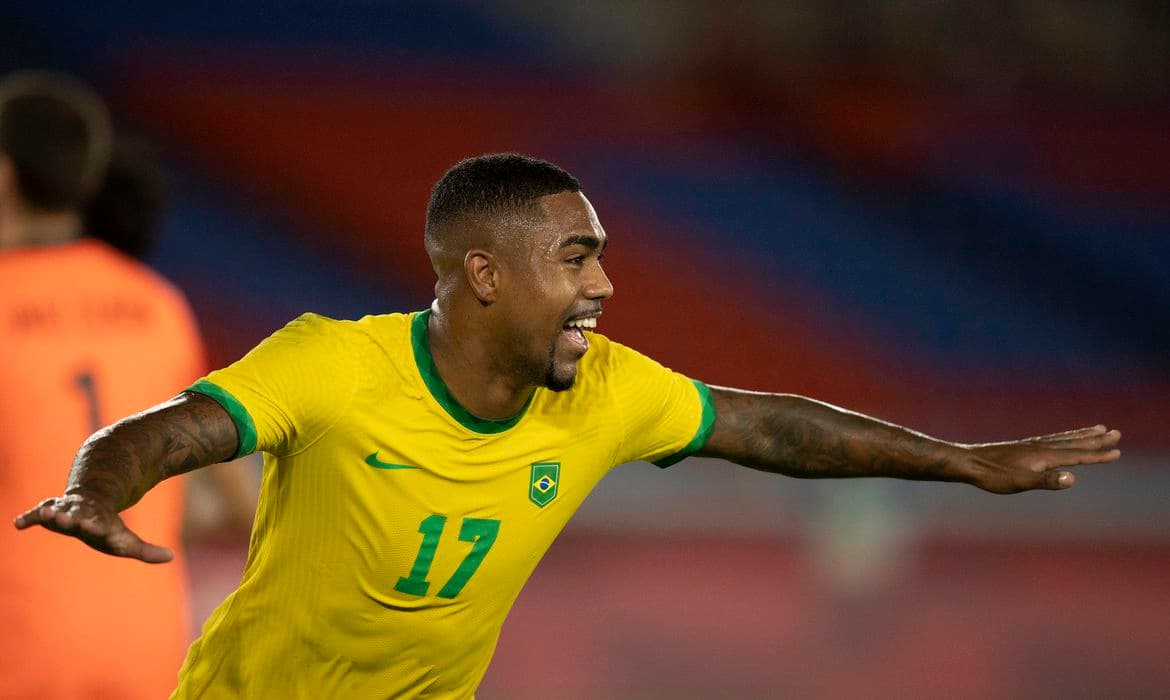 Brasil derrota a Espanha e é bicampeão olímpico no futebol em Tóquio