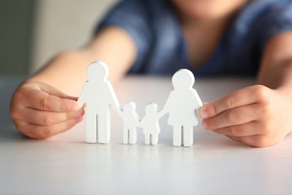 ADOÇÃO: Sul de Minas tem 650 crianças e adolescentes a espera de um lar
