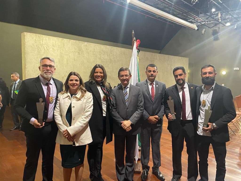 Destaque: Delegado de Três Pontas recebe o Troféu ‘O Tira’