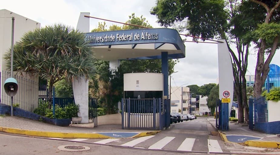 Sul de MG tem tendência de queda de novos casos e internações por Covid-19, aponta estudo