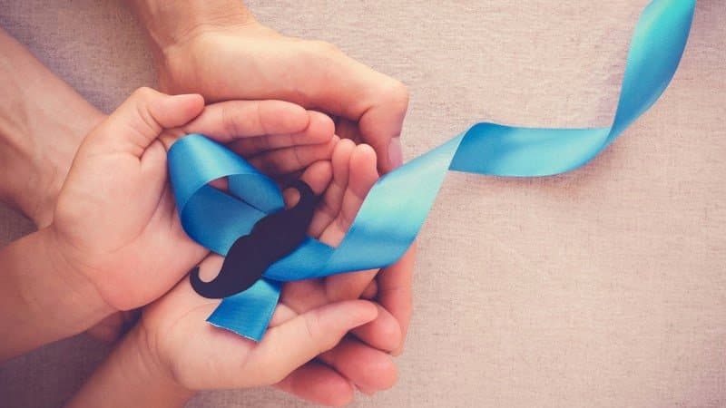 Vai o rosa vem o azul: Novembro é dedicado aos cuidados com a próstata