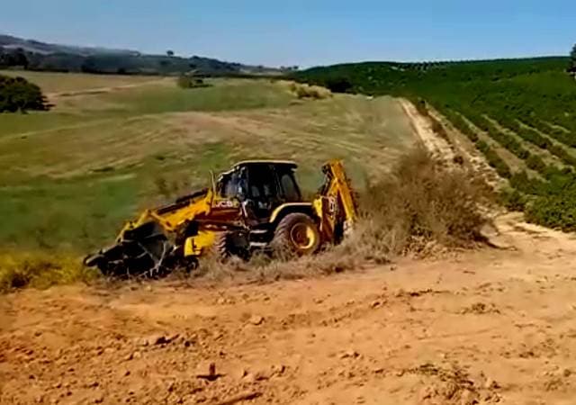URGENTE: Bandidos armados invadem fazenda em Três Pontas, fazem reféns e levam maquinários avaliados em mais de 2 milhões de reais