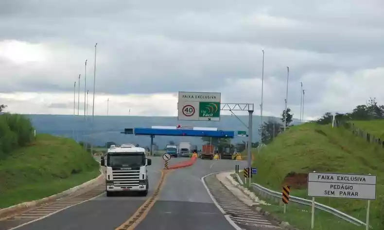 Preços dos pedágios nas rodovias MG-050, BR-265 e BR-491 sofrem reajuste; confira os novos valores